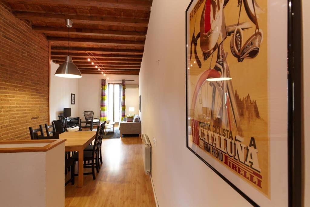 Beautiful Apartment In Eixample Barcelona Habitación foto